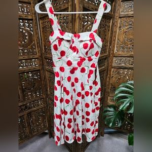 Vintage inspired ModCloth cherry dress 🍒 size small
